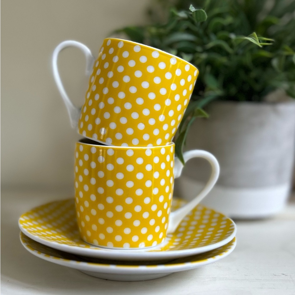 💛 Espresso Cups and Saucers 💛